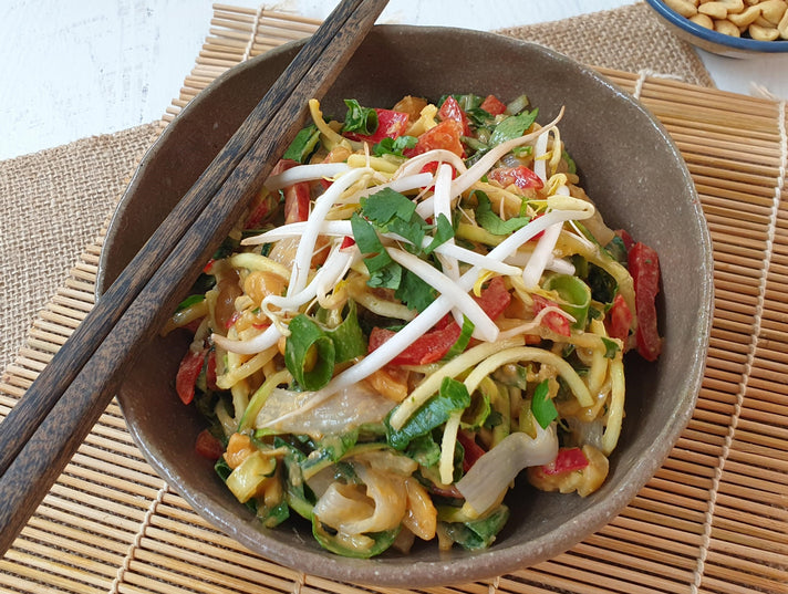 PAD THAI ZOODLE SALAD