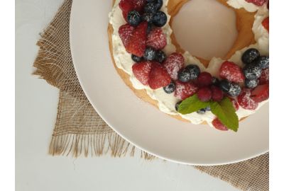 LOW CARB PAVLOVA