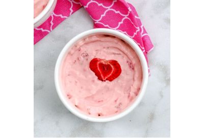 Strawberry Cheesecake Pots
